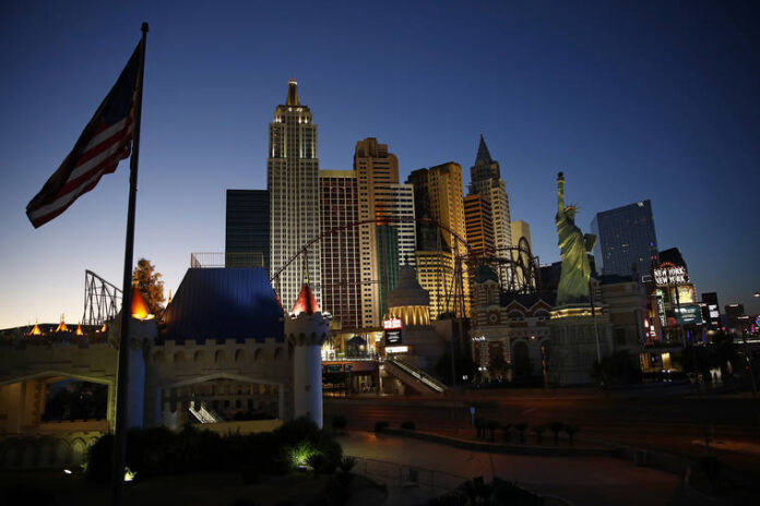 Las Vegas Advisor: Las Vegas reinstates rules on masks for
